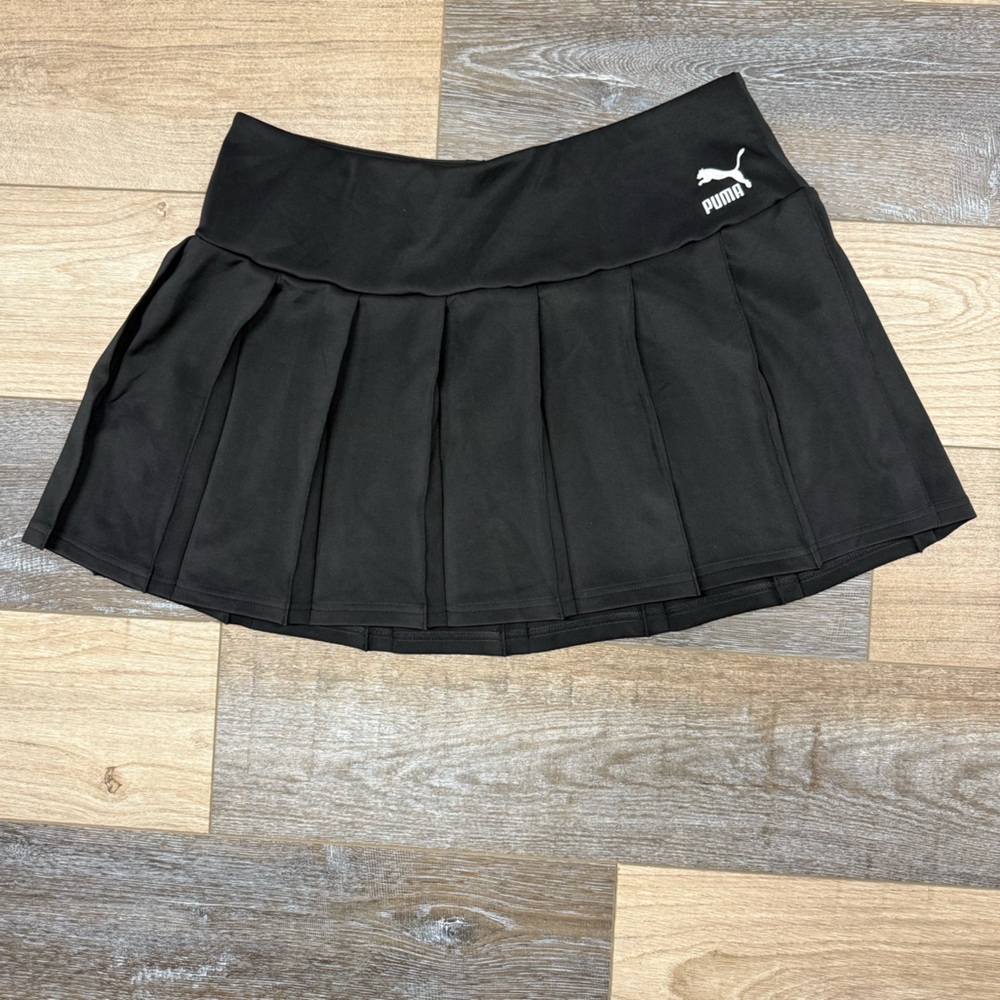 Puma NWT Black Skirt